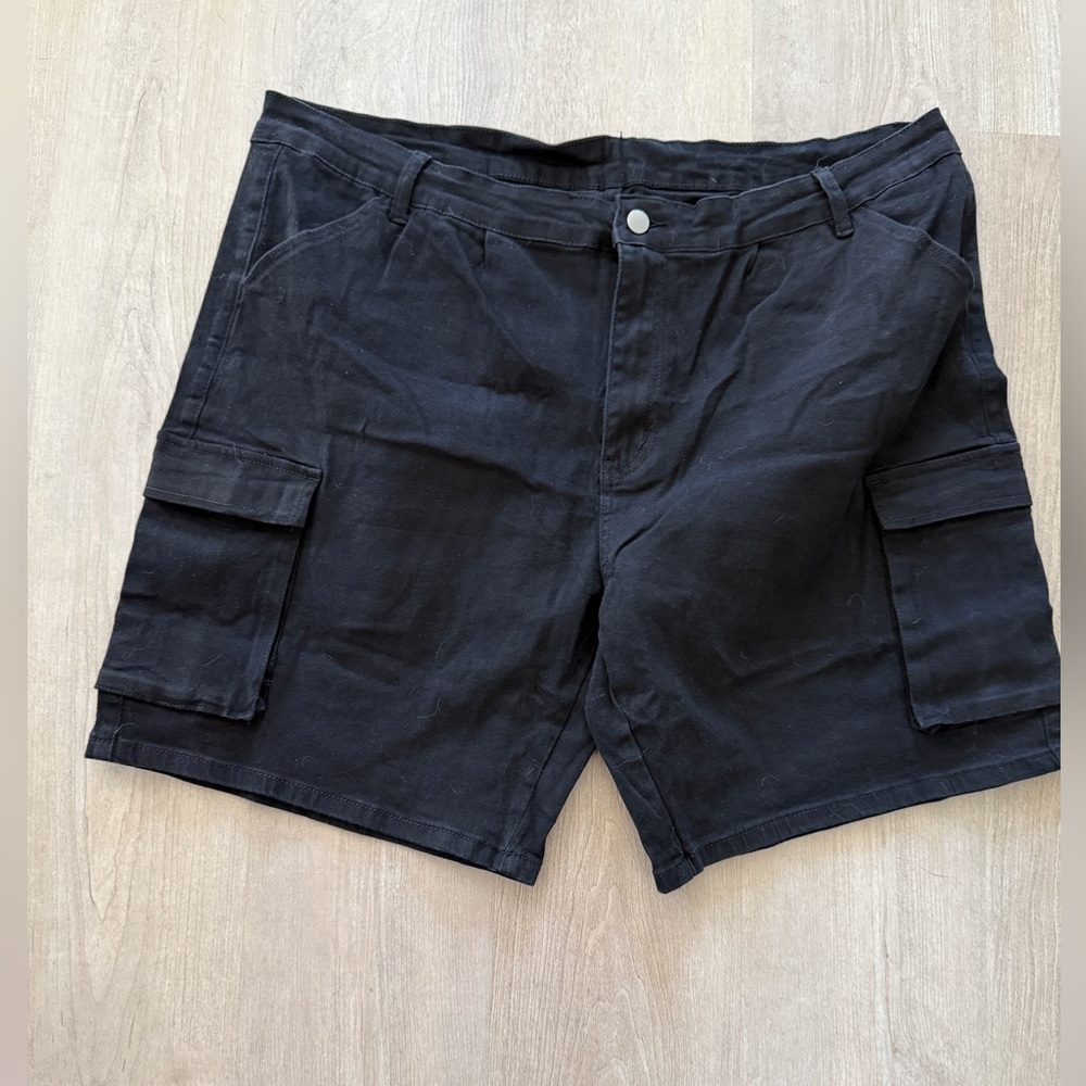 Black Cargo Shorts